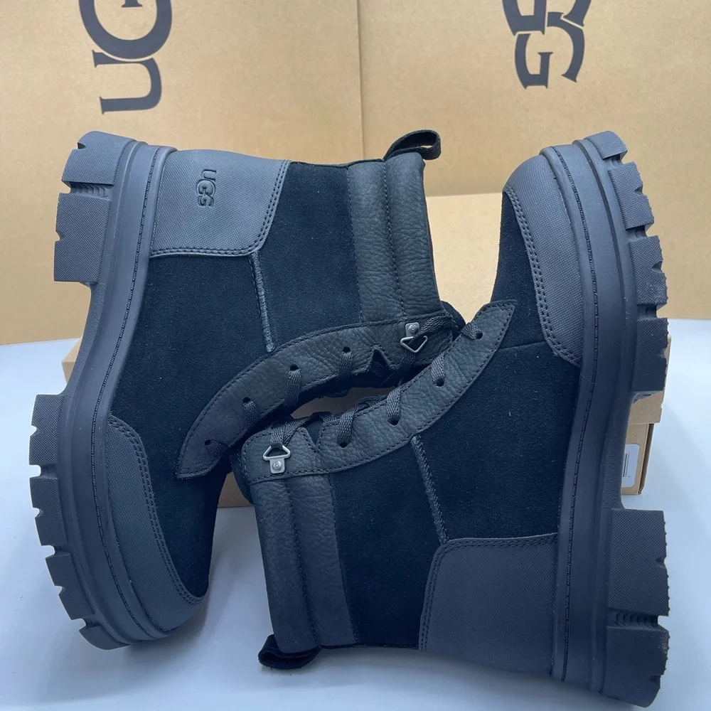 UGG Women's UGG W / 1174492 W ASHTON WEATHERIZED LACE UP Boots Black